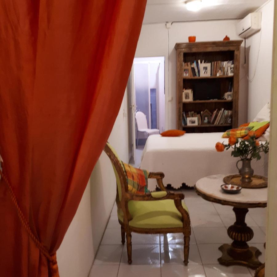 Terrasse Du Piton Bed & Breakfast Deshaies Exterior photo